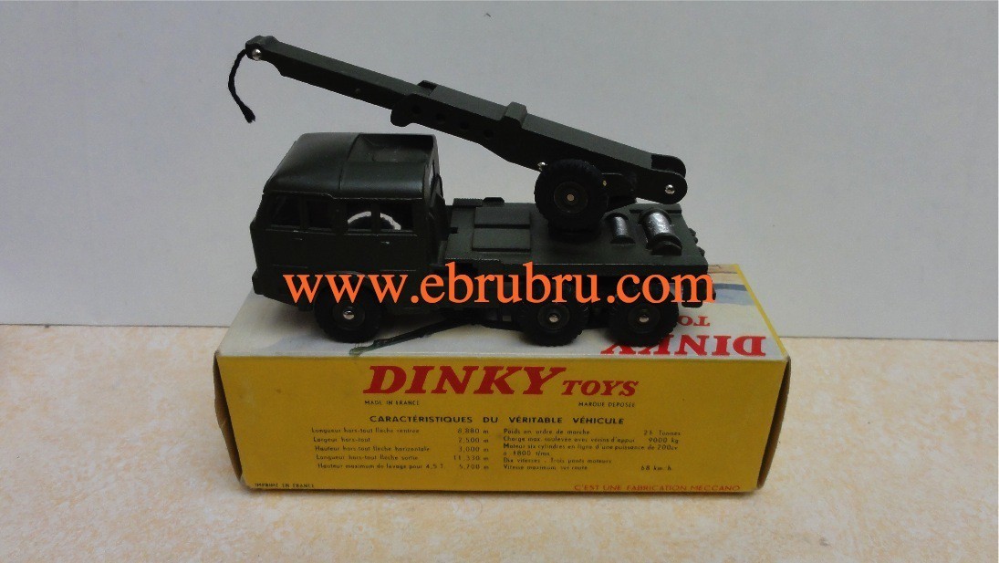CAMION DE DÉPANNAGE MILITAIRE BERLIET DINKY TOYS RÉF 826