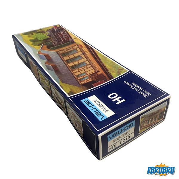 Hangar Loco VAU PE Hobby 8213