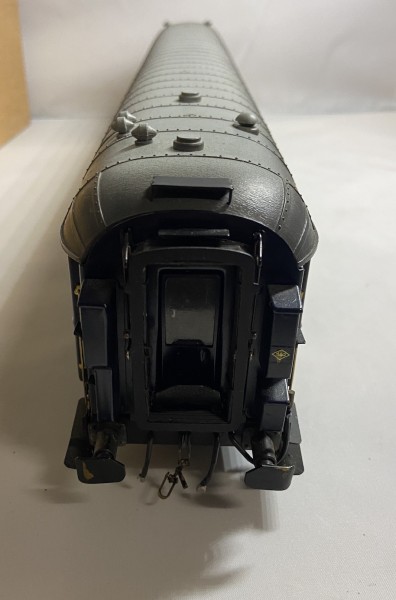 Voiture restaurant  CIWL SNCF Elettren echelle O  ref 4258 longueur 55cm