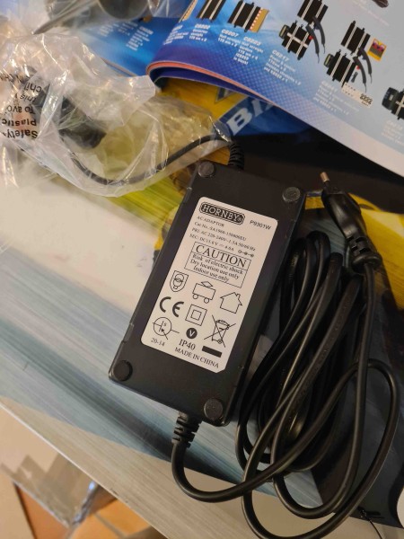 ADAPTATOR TRANSFORMATEUR DIGITAL P9301W SCALEXTRIC