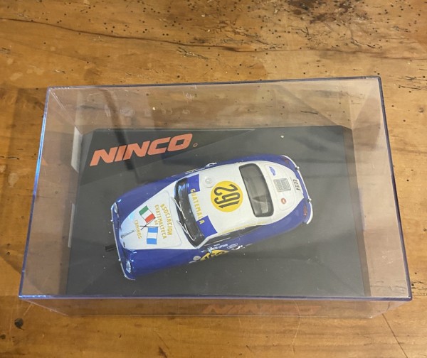 Porsche 356 Coupé CAMINOS Ninco 50616