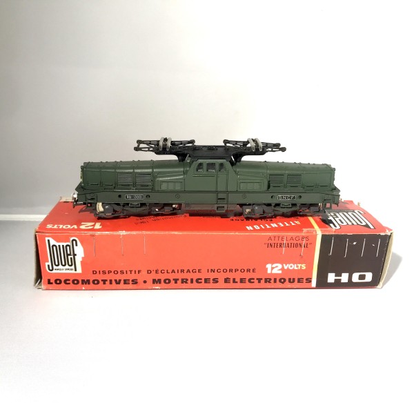 Locomotive électrique Crocodile JOUEF 842 E