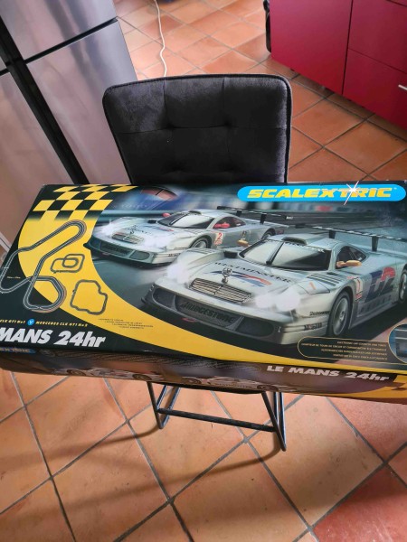 CIRCUIT LE MANS 24H C1050 SCALEXTRIC 