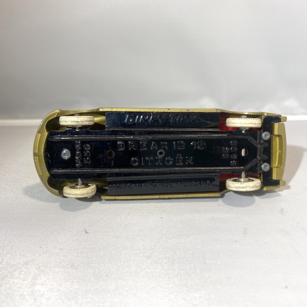 Citroen break Id 19 DINKY TOYS 556