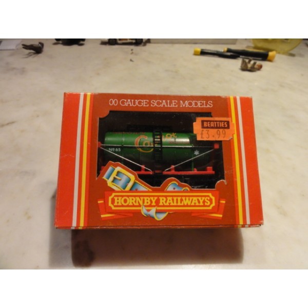 WAGON R 127  CASTROL TANK WAGON