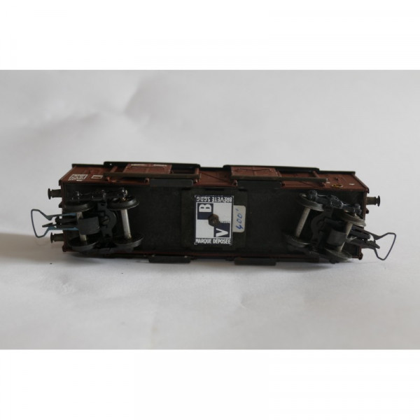 WAGON  COUVERT TP  A BOGIES MARQUE VB REF 650 PLM