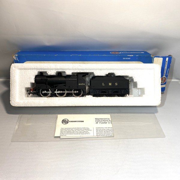 4F Fowler L.M.S. Livery AIRFIX Railway system 54122