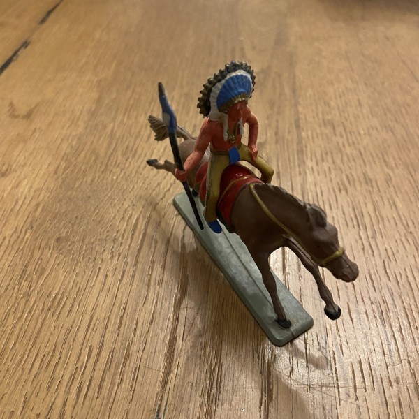 CHEF INDIEN cheval au galop STARLUX