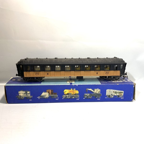 Voiture 2nde classe POCHER 226