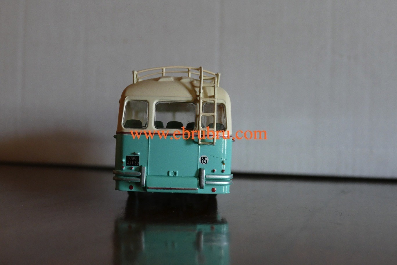 Autocars Pullman Autobus Berliet PHL 10 Grand Raid 1966 1/43  IXO Hachette