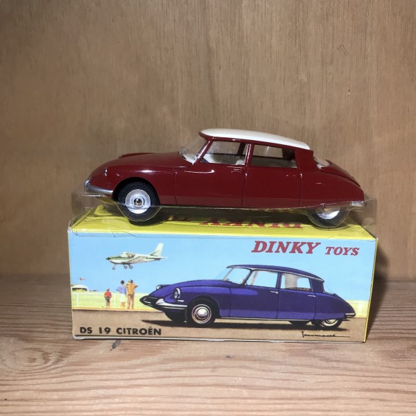 DS19 Grenat Modèle 1963 DINKY TOYS 530