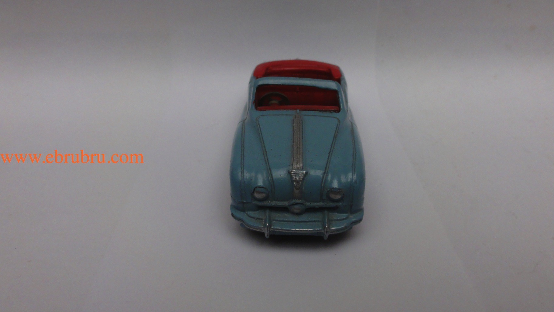 Austin Atlantic bleu ciel Dinky toys ref 106