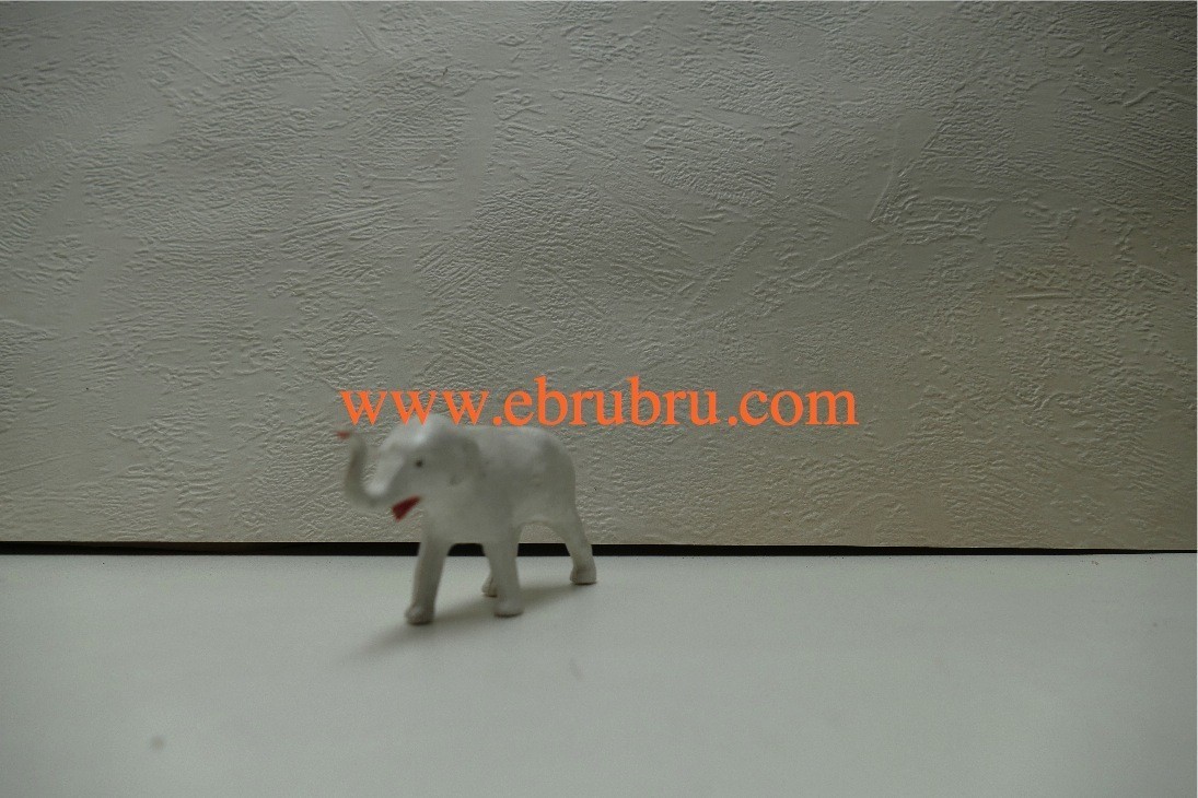 ELEPHANTEAU BLANC STARLUX SERIE ANIMAUX SAUVAGE  REF FS25203