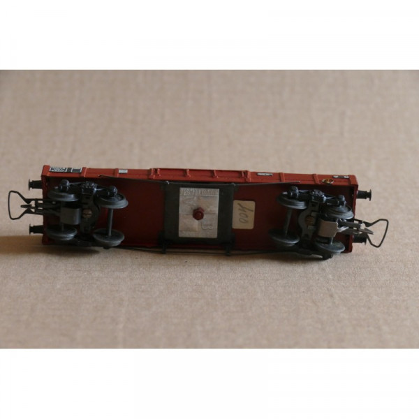 WAGON  PLAT TP DEUX BOGIES  MARQUE VB REF 47 TUYAU SNCF