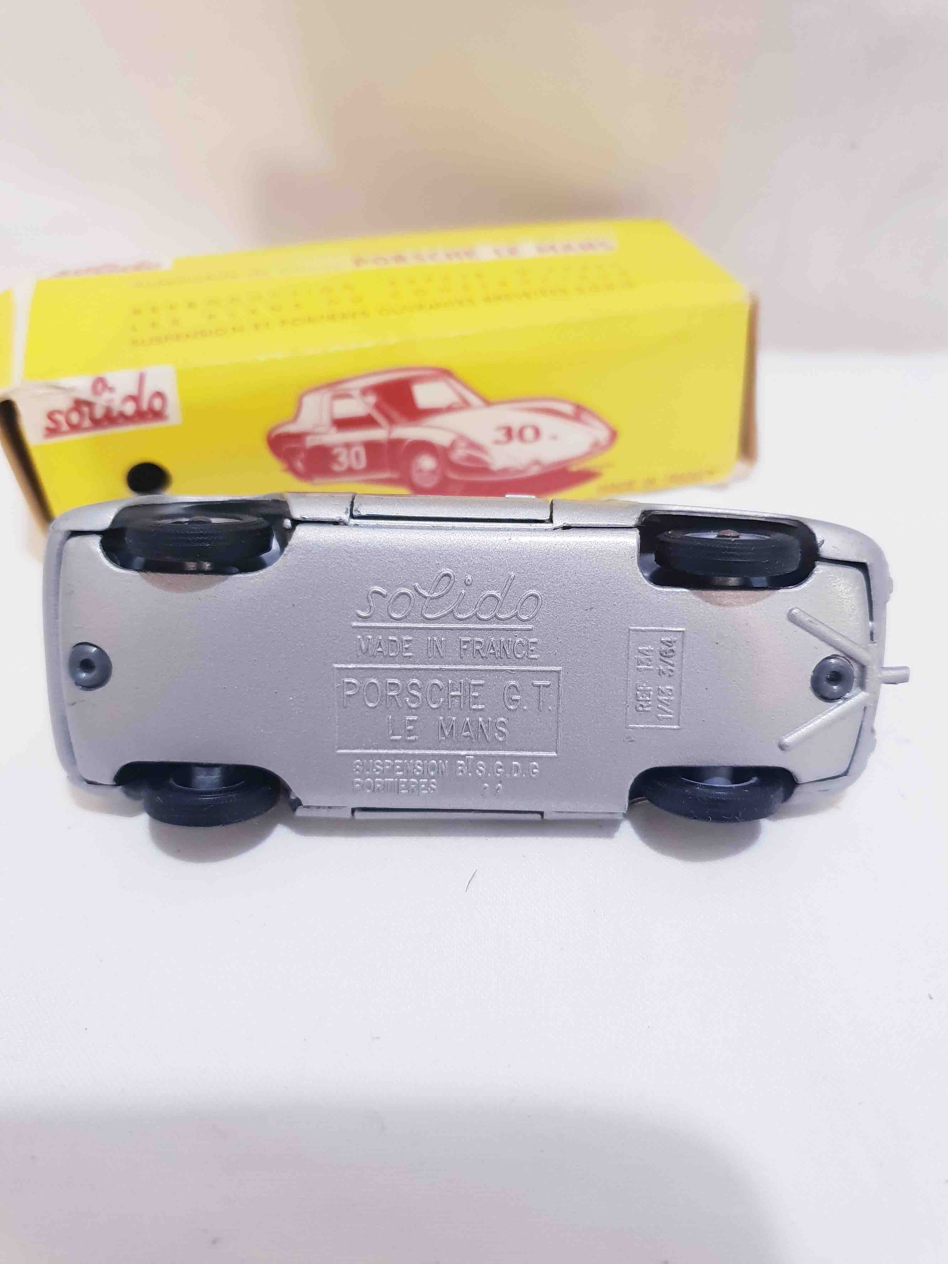 PORSCHE LE MANS 8 CYLINDRES SOLIDO