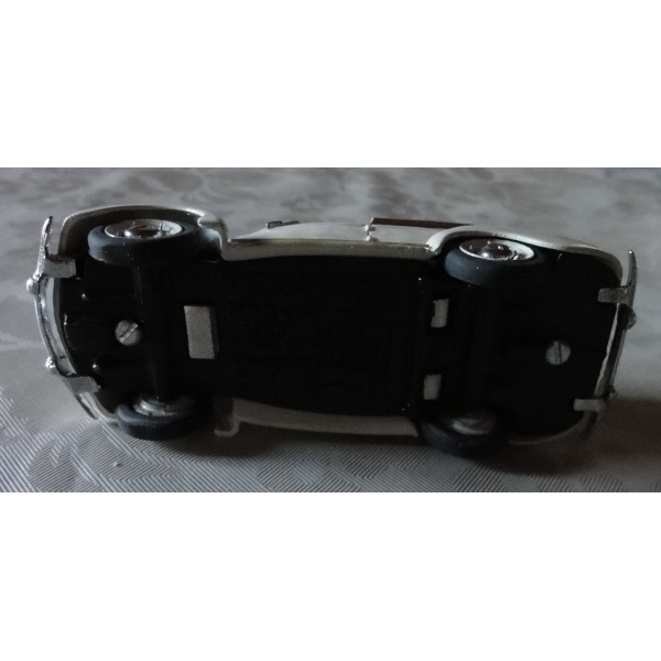 MINIATURE PANHARD CABRIOLET DYNA 86 BLANCHE 1953 PAR CJM 1/43