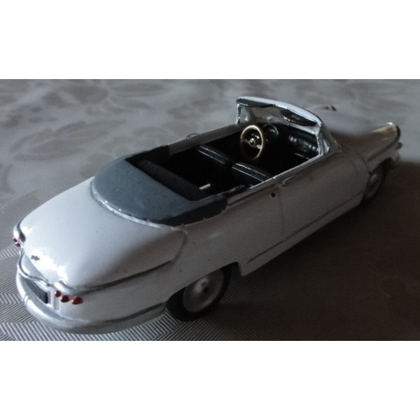MINIATURE PANHARD CABRIOLET PL 17 MARQUE CEVEN KIT BLANCHE 1/43