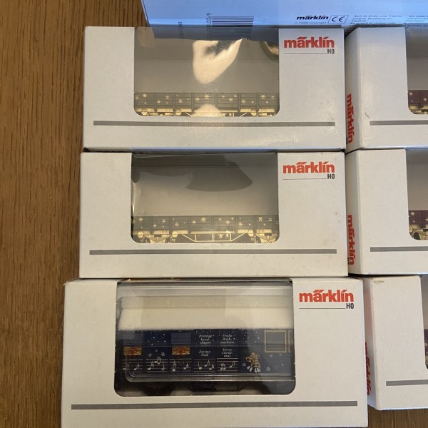 Marklin le train de Noel ref 30321  7 pièces   Weihnachtszug