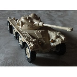 L' EBR 75 Panhard avec sa tourelle FL 11 Marque  PARADE