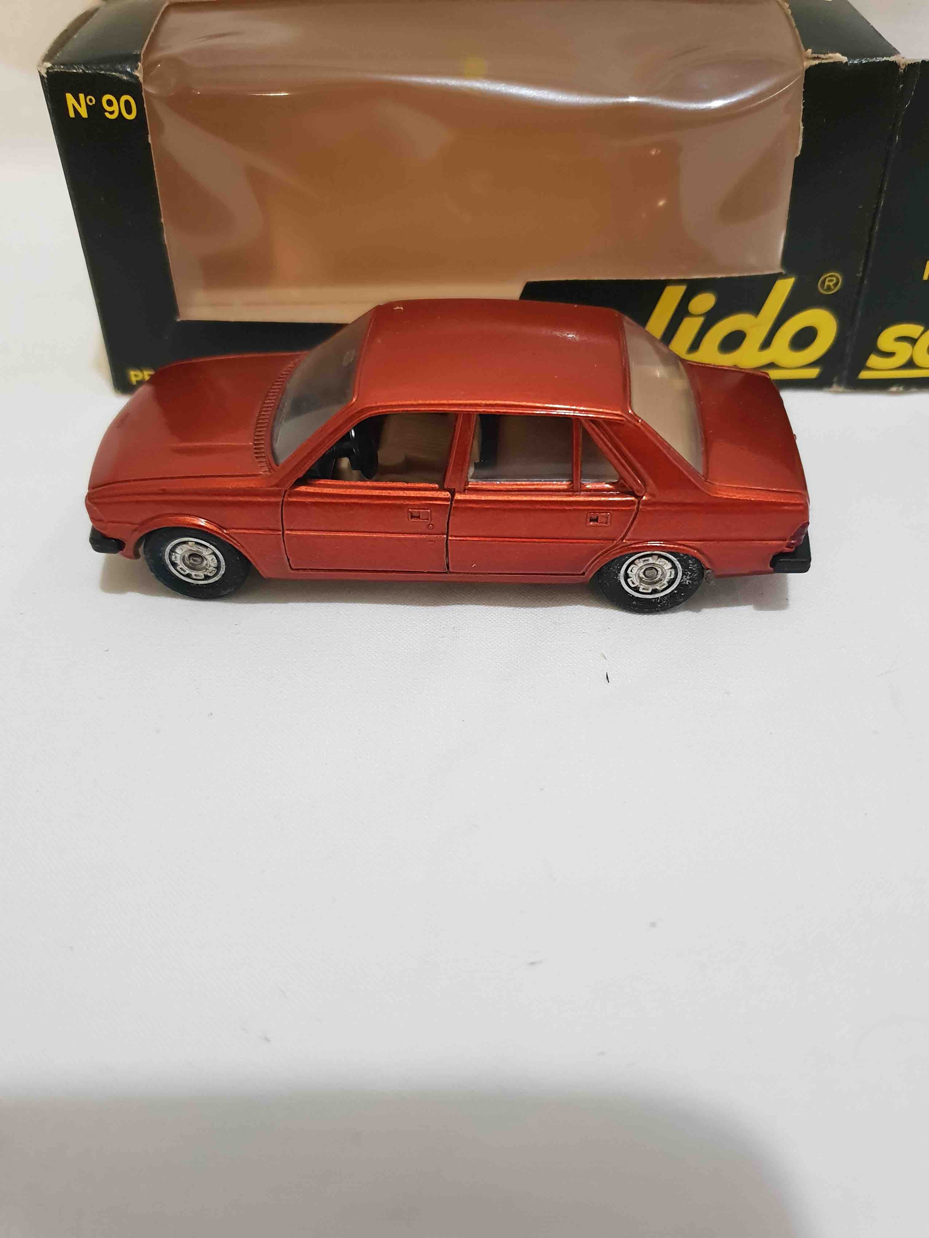 SOLIDO PEUGEOT 305  REF 90