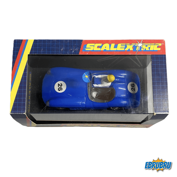 Aston Martin bleue SCALEXTRIC C2063