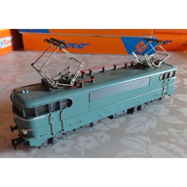 LOCOMOTIVE ÉLECTRIQUE VB LOCOMOTIVE ELECTRIQUE BB 9211 B20 55