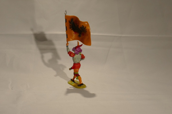 LANSQUENETS MARCHANT AVEC DRAPEAU ELASTOLIN REF 9003