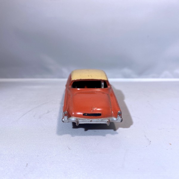 Studebaker Commander DINKY TOYS 24Y