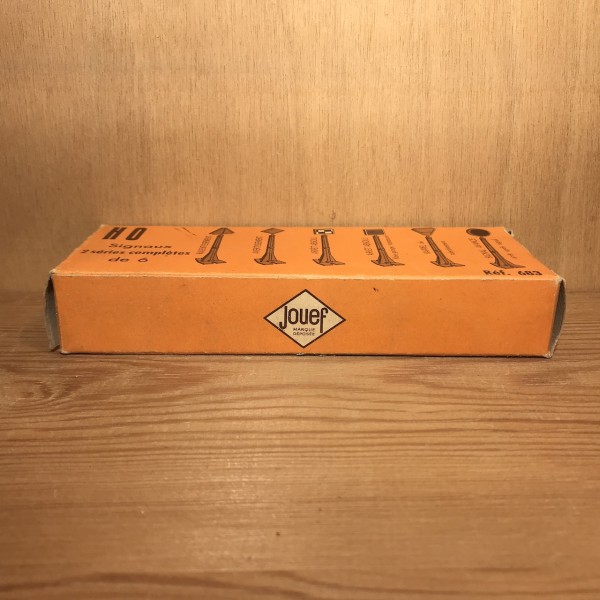 Signaux HO JOUEF réf 683