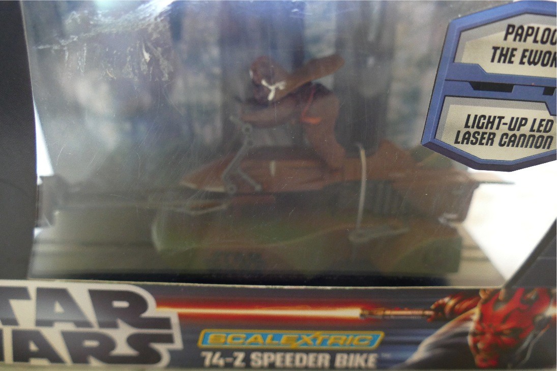 SCALEXTRIC C3299 STAR WARS EWOK 74-Z SPEEDER BIKE