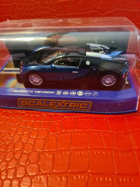 BUGATTI VEYRON SCALEXTRIC REF C3199