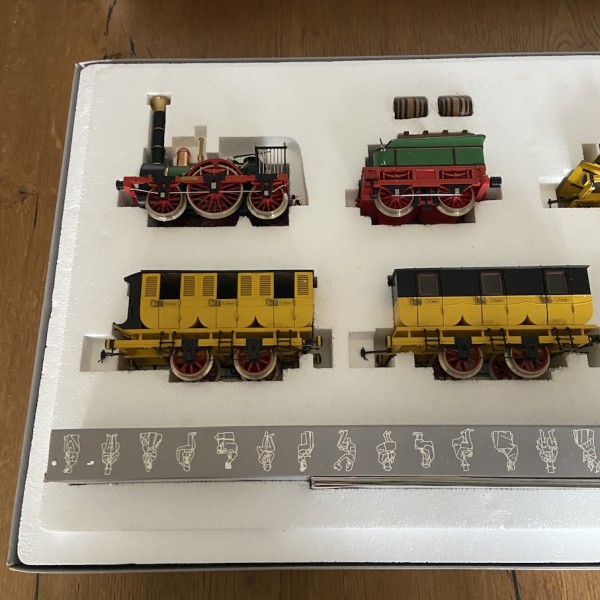 RAIN DE PASSAGERS ADLER 1835 EP. I DE MARKLIN 5750 ÉCHELLE 1.