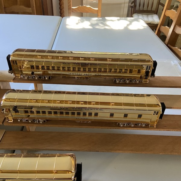 VOITURES PASSAGERS NEW YORK CENTRAL 5-CAR 70’ MADISON PASSENGER MTH 20-4029