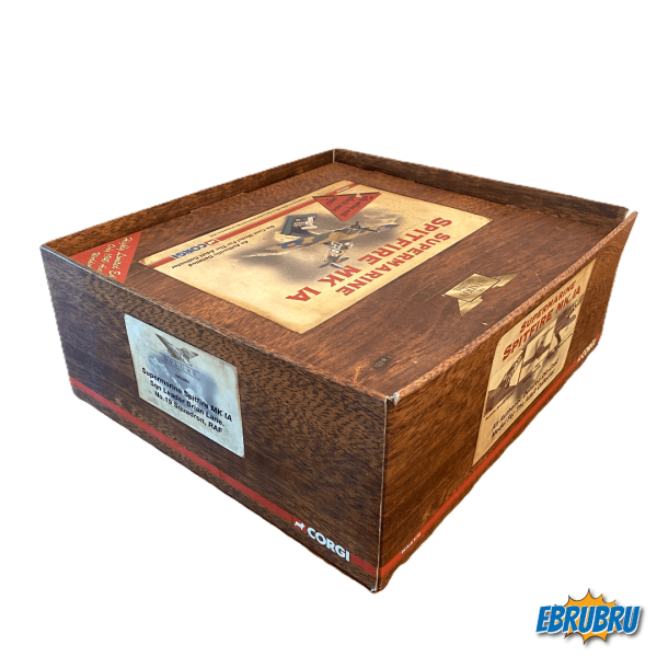 Supermarine Spitfire MK 1A CORGI 1/32 avec sons et fonctions réf AA33905