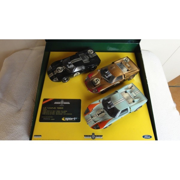 FORD GT 40 LE MANS 1966 GOODWOOD SCALEXTRIC  RÉF C2529A