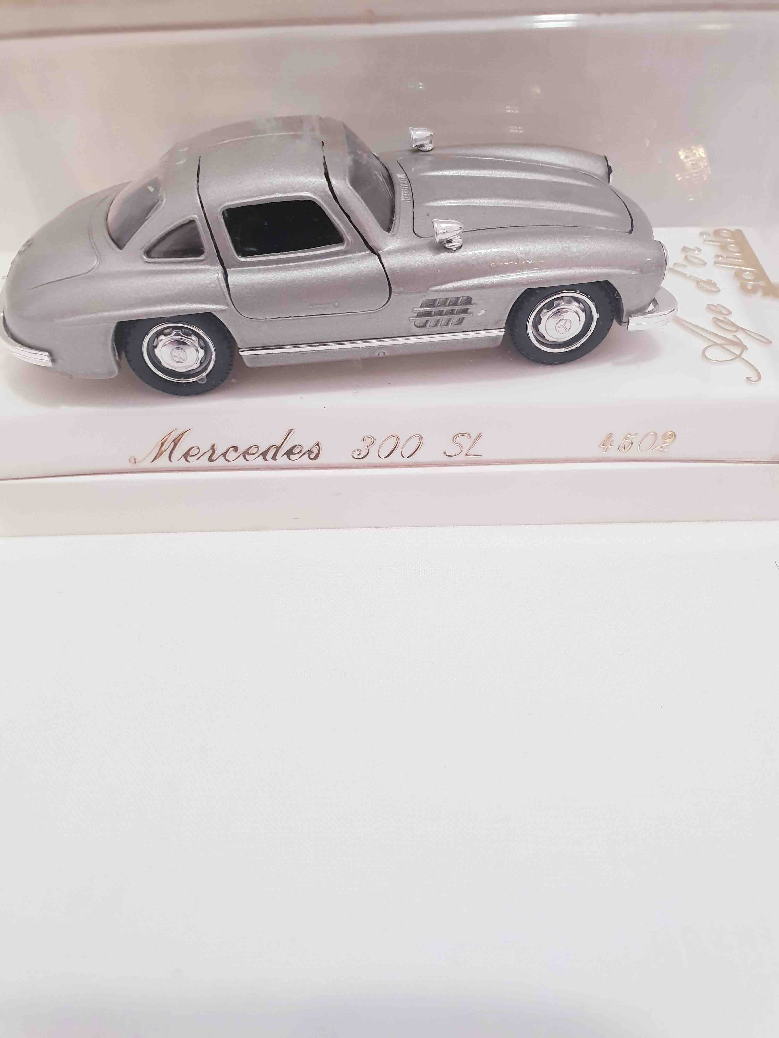 MERCEDES 300 SL 4502 SOLIDO AGE D OR
