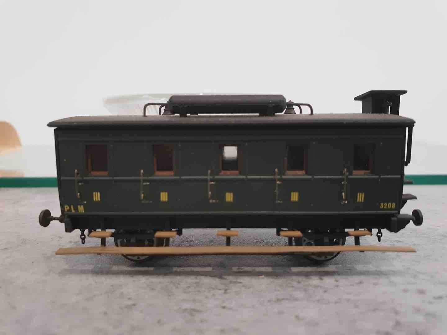 RMA 1629 VOITURE PLM