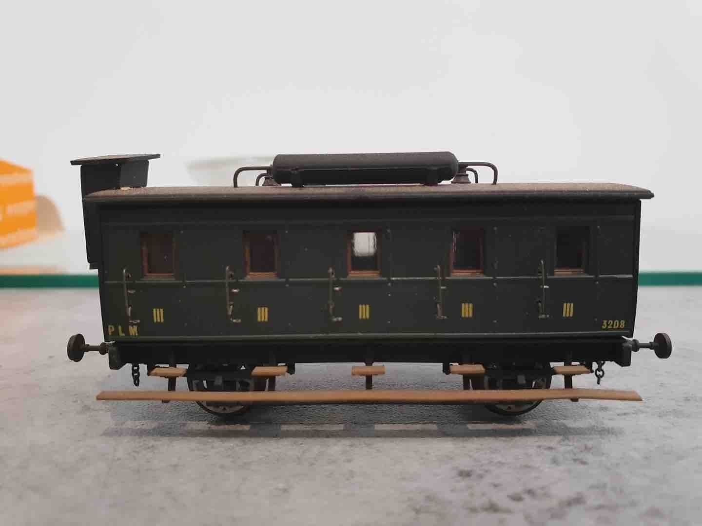 RMA 1629 VOITURE PLM