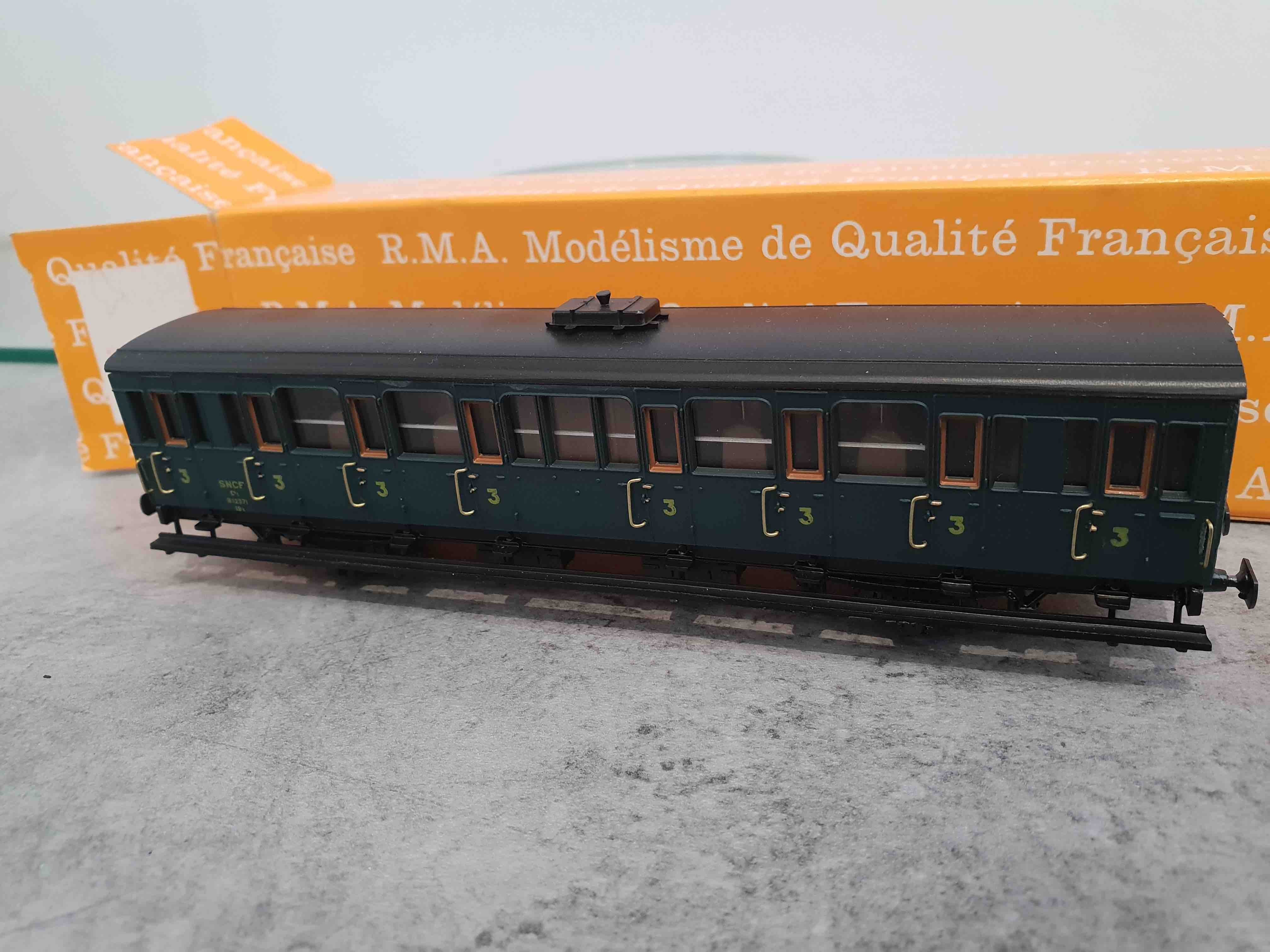 RMA VOITURE VOYAGEUR