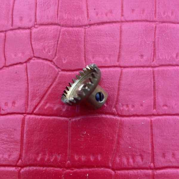 Roue de chant Meccano 25 dents laiton monobloc