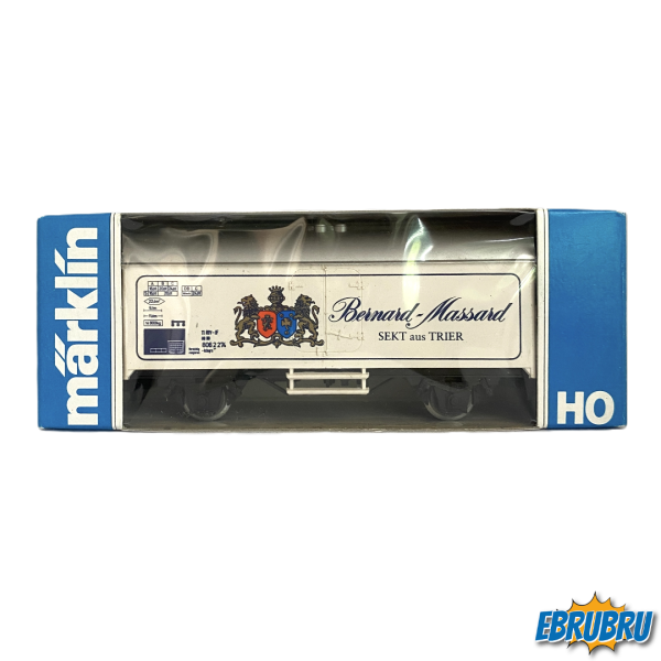 Wagon frigorifique Bernard Massard MARKLIN 4415