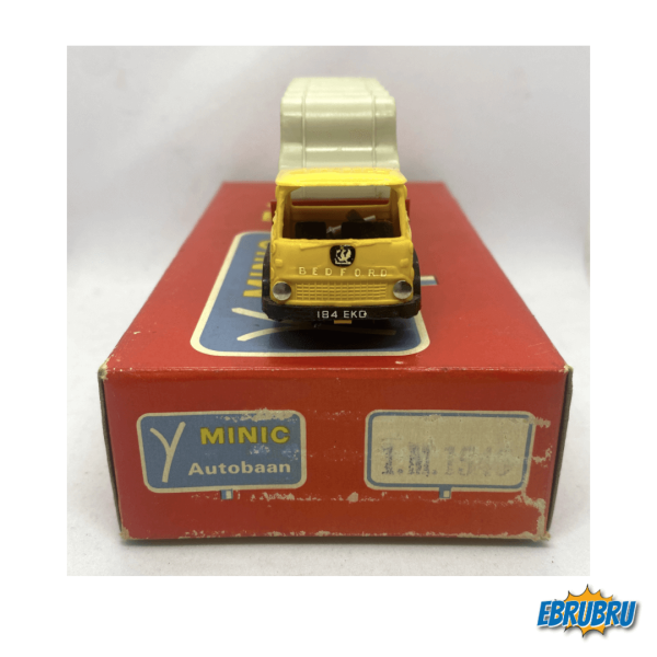 Camion Bedford chargement de balles TRIANG MINIC Motorways M1546