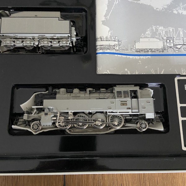 Märklin 3100 - Ho  3 locomotives 750 J. Berlin DRG peinture photo