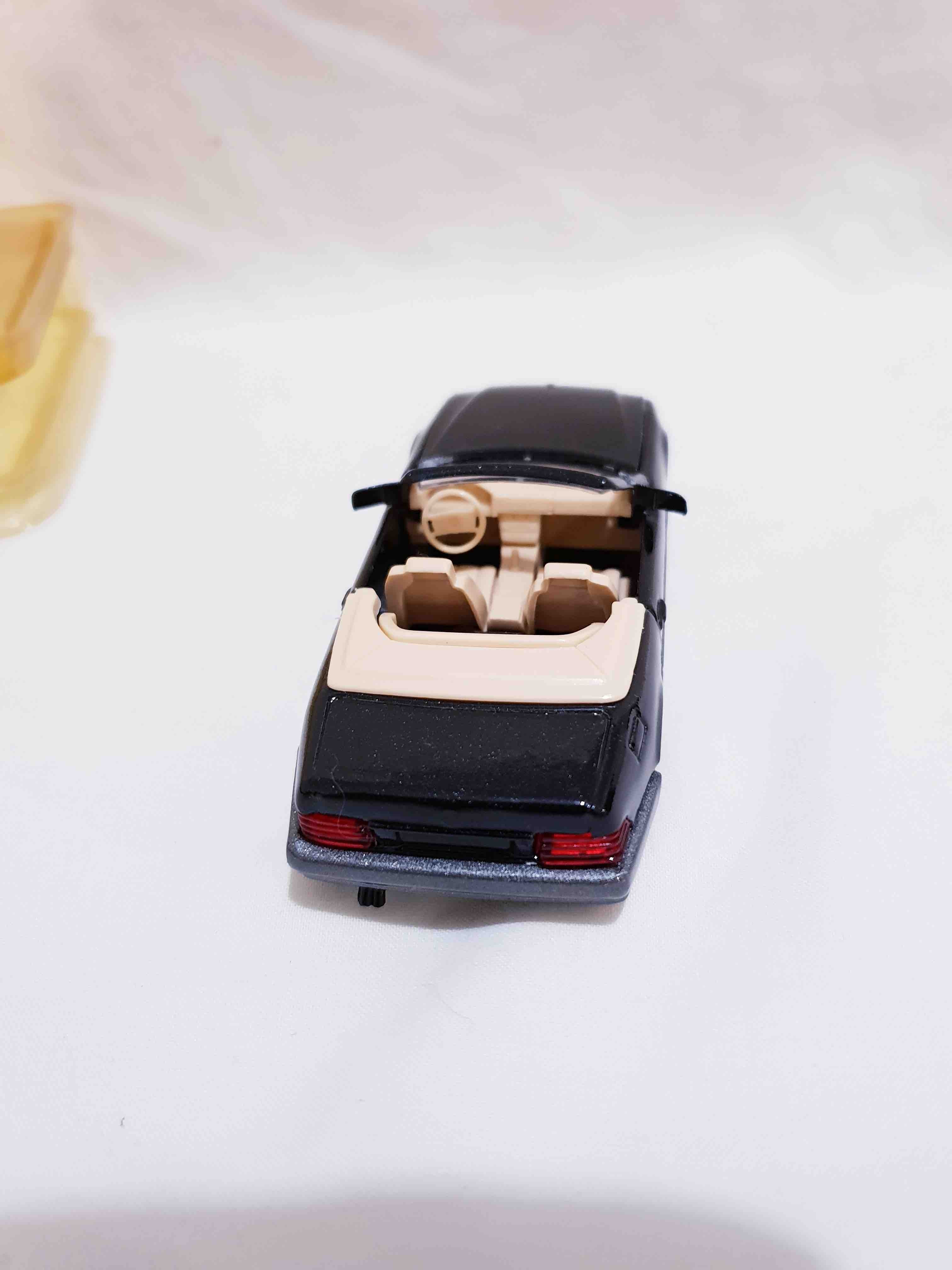 1517 MERCEDES 500 SL SOLIDO