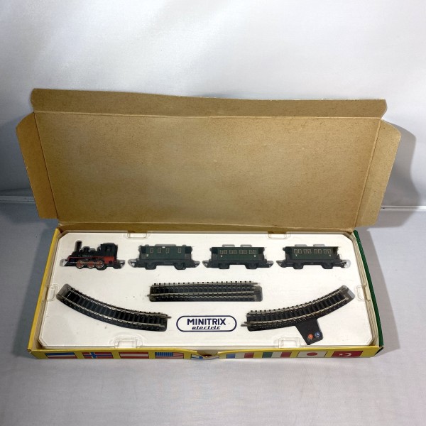 Circuit train MINITRIX Electric 