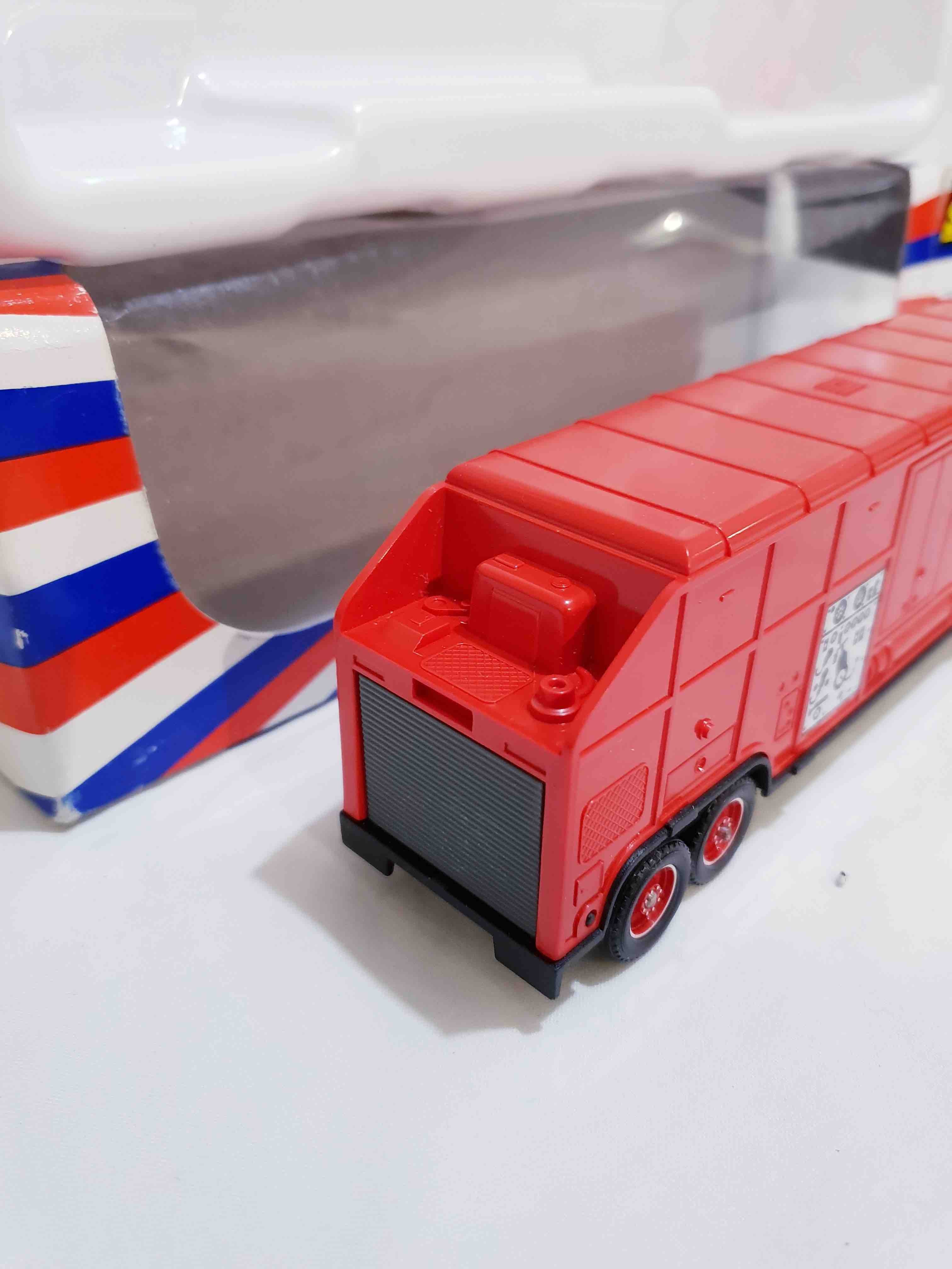 3511 MAC R 600 POMPIERS SOLIDO