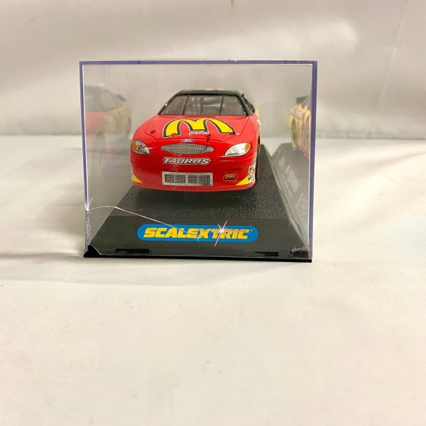 Ford Taurus McDonald N°96 Andy Houston Nascar SCALEXTRIC C2347