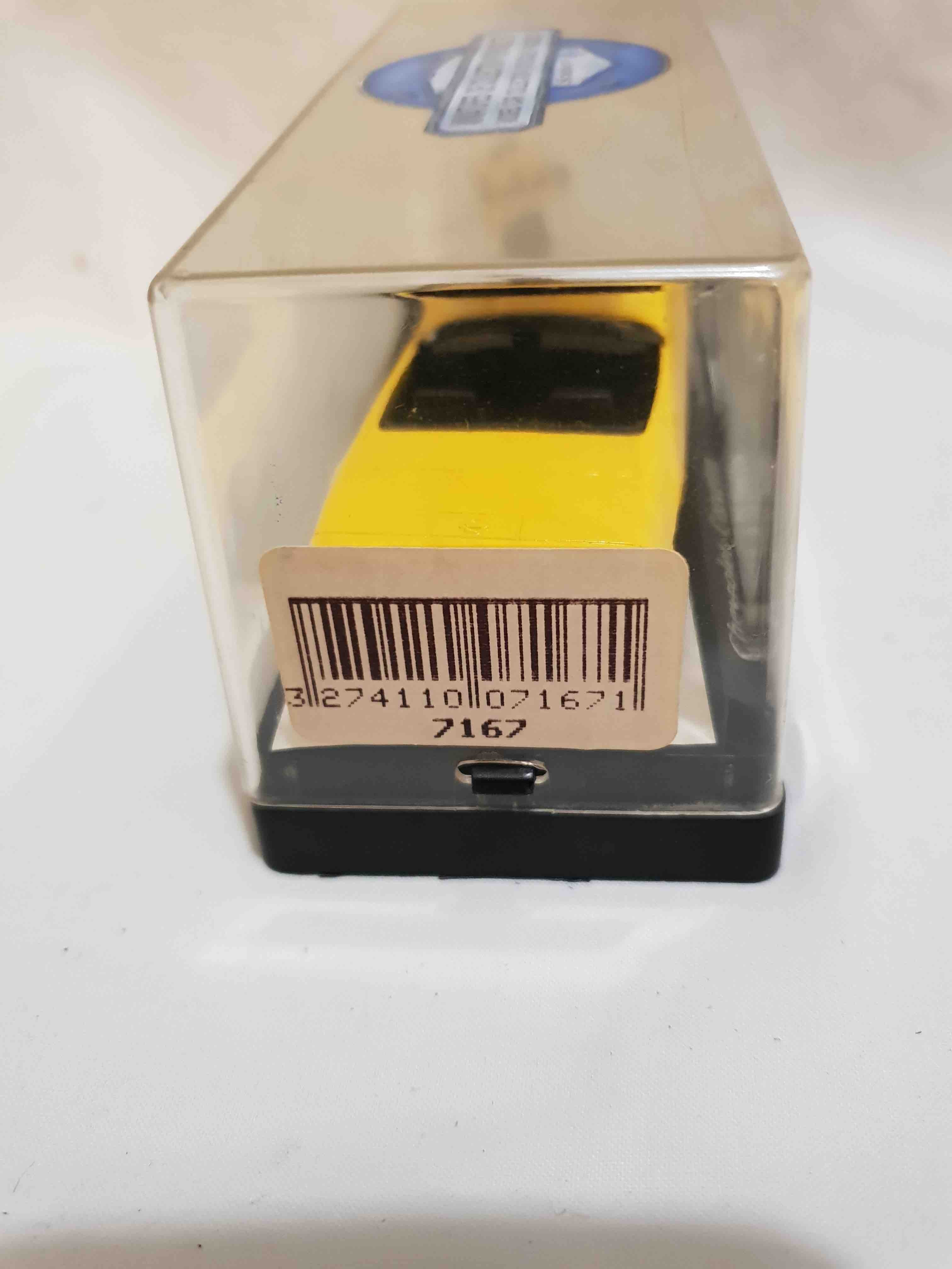 CHEVROLET CORVETTE EDITION LIMITÉ SOLIDO