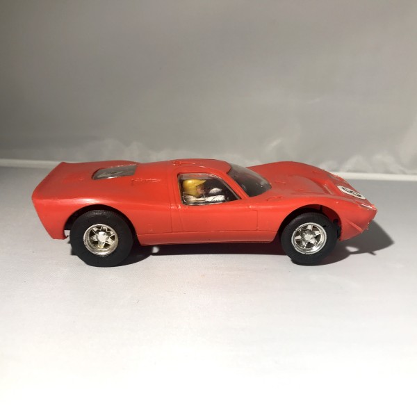 Ford Mirage rouge SCALEXTRIC Réf C15