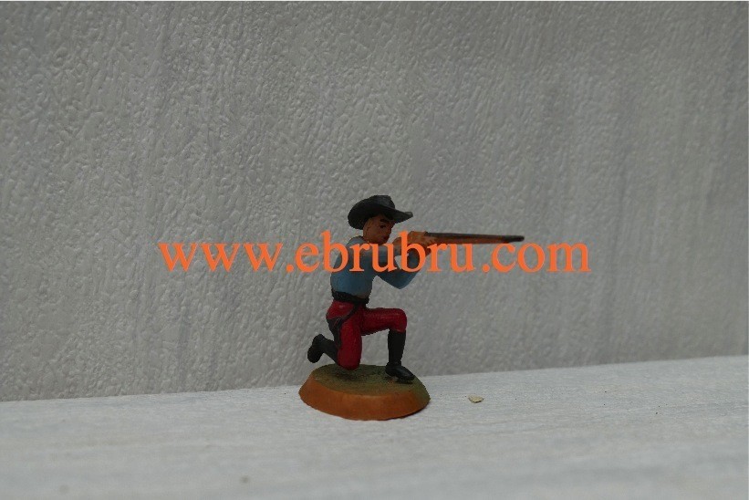 COW BOY TIRANT FUSIL GENOUX CLAIRET REF CL CB1 307